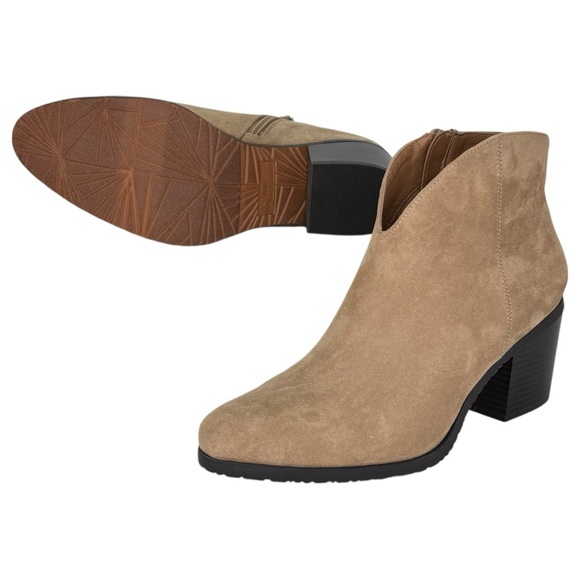 White Mountain Beachwood Tan Microsuede Womens Ankle Boots Size 9M - Picture 10 of 11